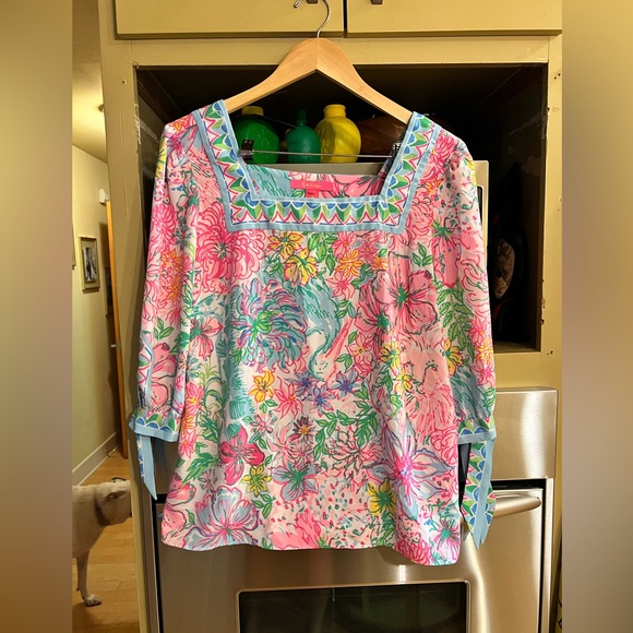 Lilly Pulitzer Square Neck Blouse Sz. L EUC - Picture 1 of 4